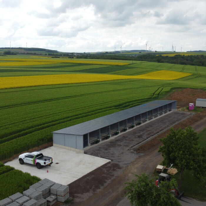 Full-Option-Kälberstallprojekt in Brächtendorf, Deutschland